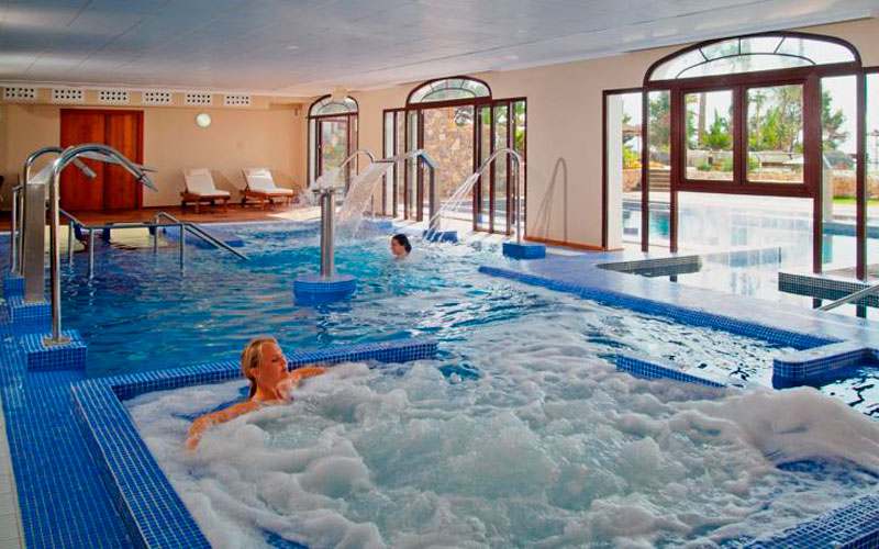 Piscina Salux Villa Gadea