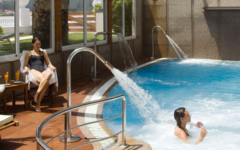 Piscina Talaso Louxo